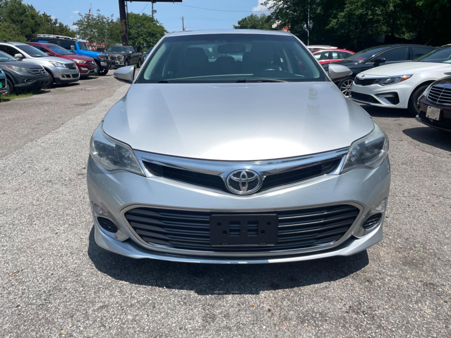 2014 GRAY TOYOTA AVALON XLE (4T1BK1EB4EU) with an 3.5L engine, Automatic transmission, located at 5103 Dorchester Rd., Charleston, SC, 29418-5607, (843) 767-1122, 36.245171, -115.228050 - Photo#1